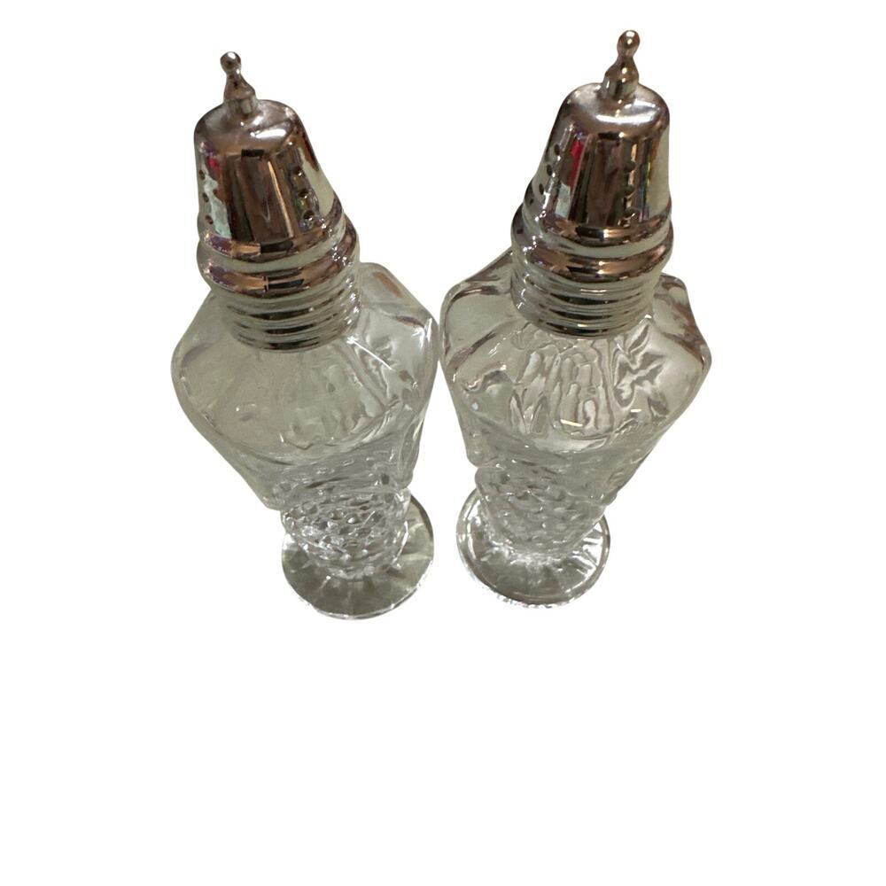Dublin Crystal Collection Salt & Pepper Shakers Set Cut Glass Silver Tone Tops 6 - Picture 3 of 3